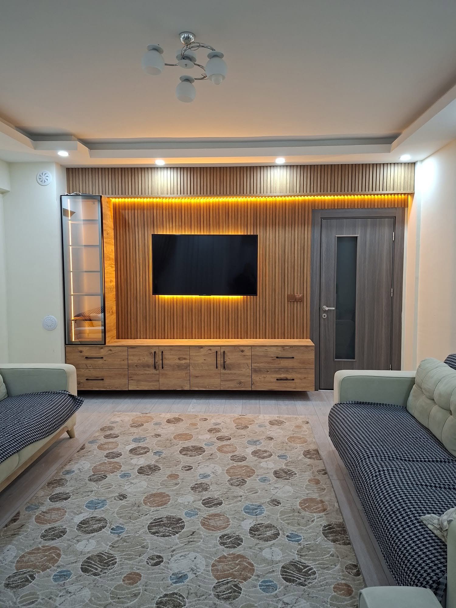 TV Ünitesi 7